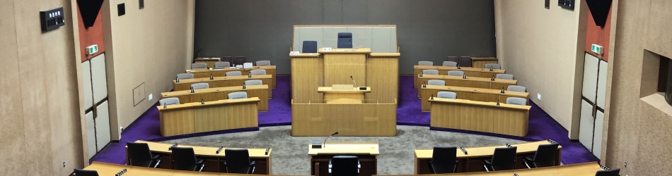 写真：議場