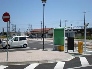 佐和駅西口広場駐車場の写真