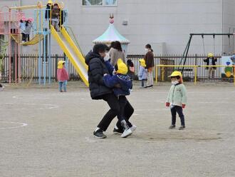 写真：先生と相撲