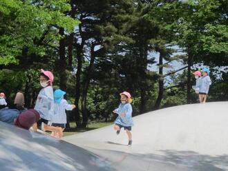 写真：海浜公園で親子遠足8