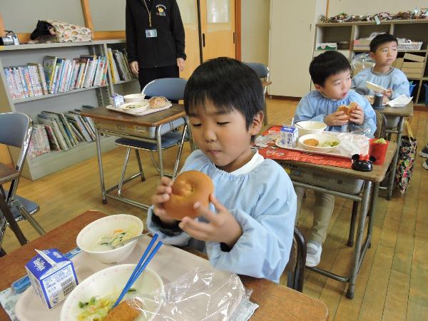 写真：給食体験7