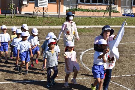 写真：入場行進