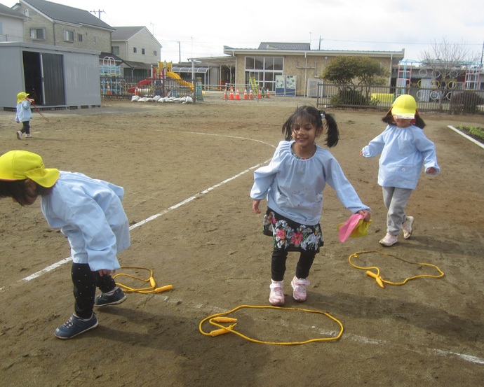 写真 縄跳び