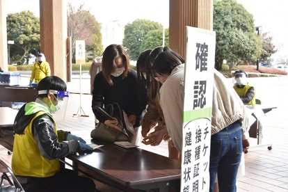 写真：魚食普及講演会の様子2