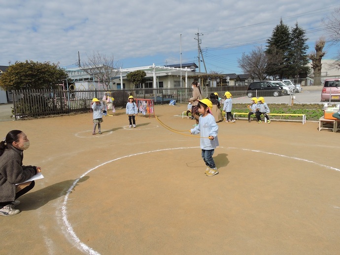 写真 縄跳び大会の様子