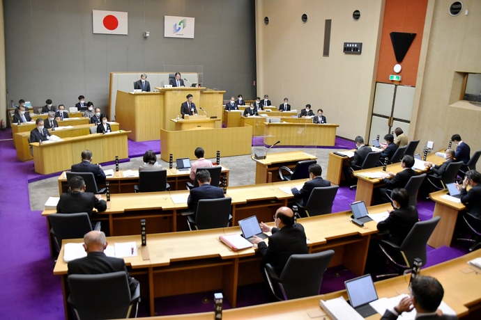 写真：本会議の様子