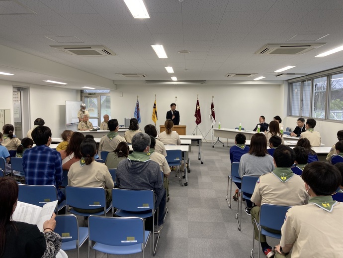 写真：参加者に挨拶する大谷市長