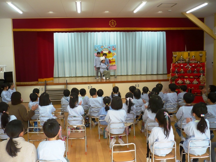 2月生まれの子供は一人の写真