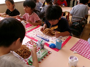 写真：5月生まれの誕生会