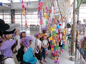 写真：勝田駅七夕