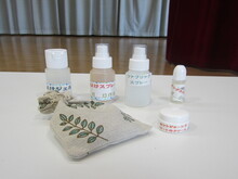 写真:虫よけグッズ5種類