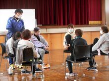 写真:ウォーミングアップの様子