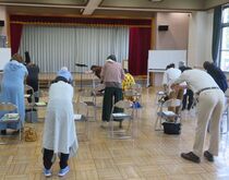 写真：ストレッチをしている様子