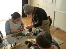 写真:講師が説明している様子