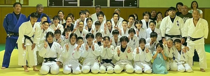 写真:舞鶴柔道クラブの子どもたち