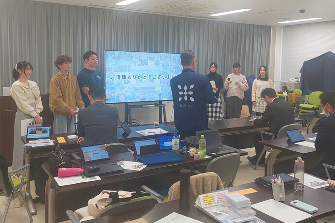 受入企業からの講評の写真