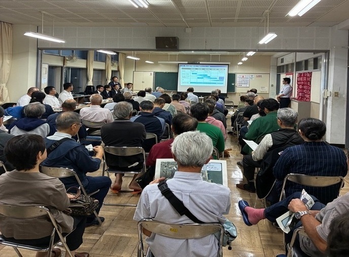 説明会の様子(2)