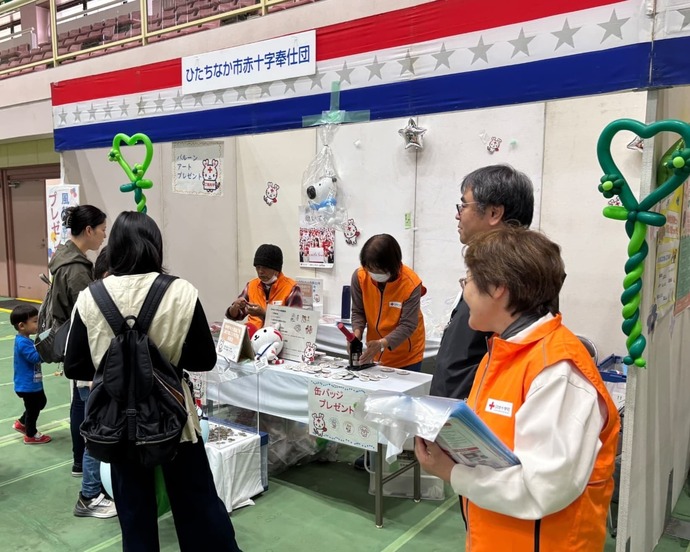 写真：産業交流フェアの様子
